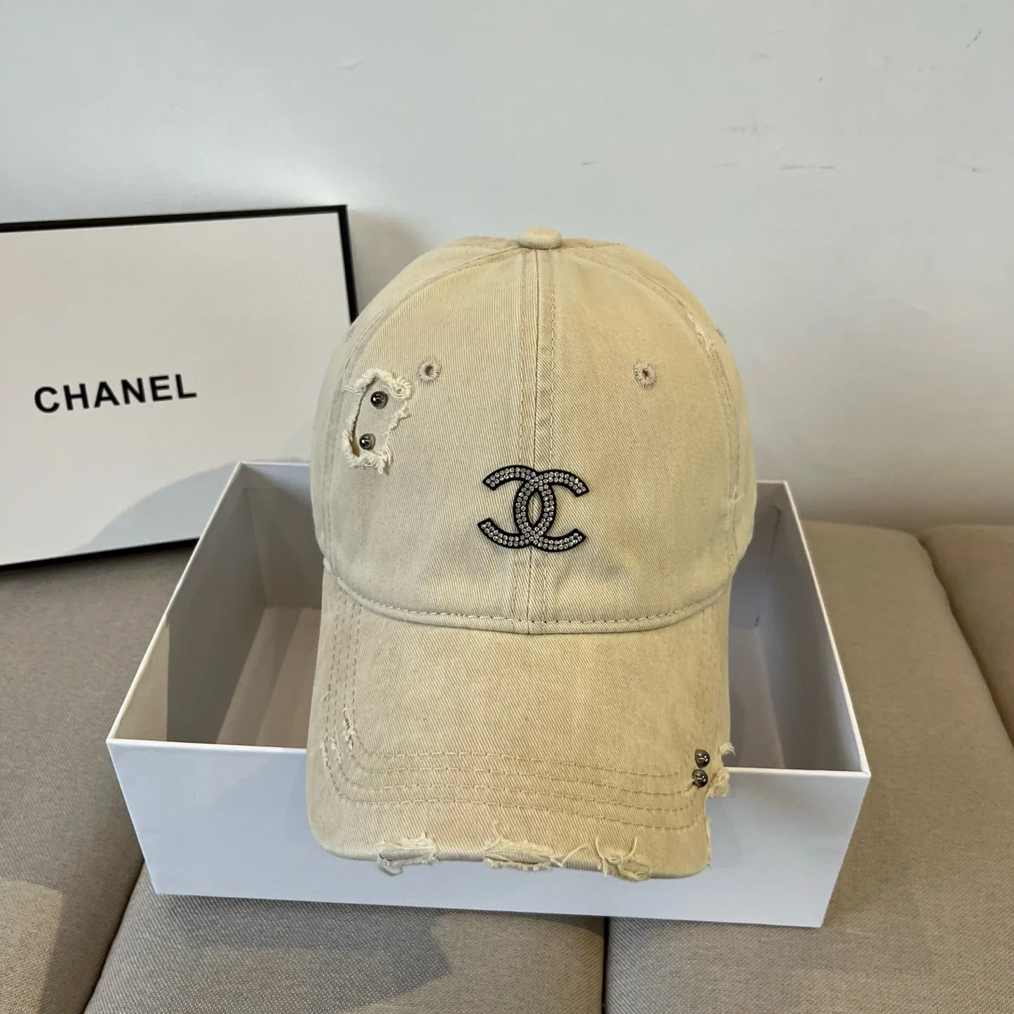 P60 CHANEL Chanel 2025 new small fragrance big-name baseball cap, counter classic style, unisex, head circumference 57, four colors available
