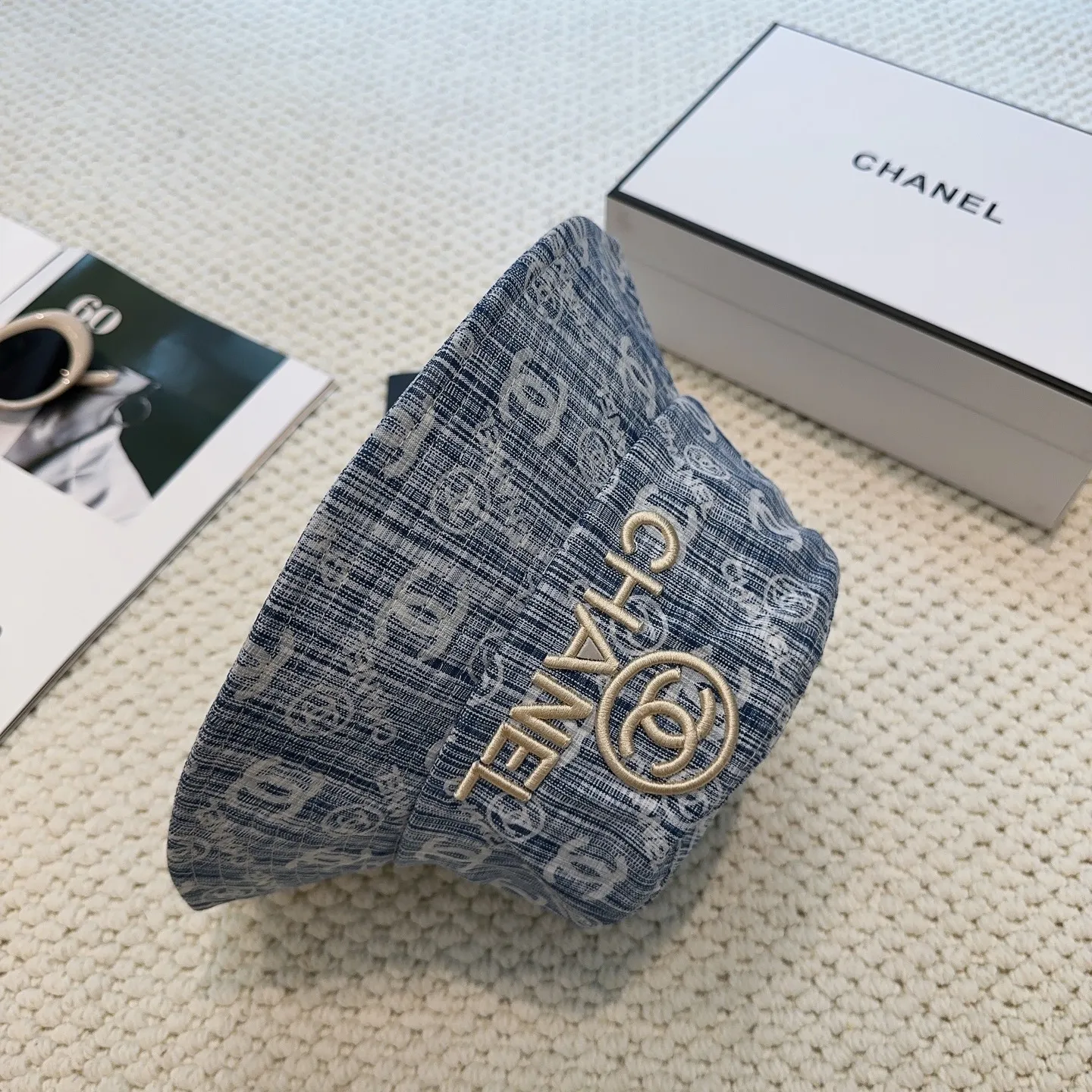 P64 CHA Chanel] New simple embroidered logo bucket hat 🧢New model shipped, big brand style is super easy to match, hurry up and get it