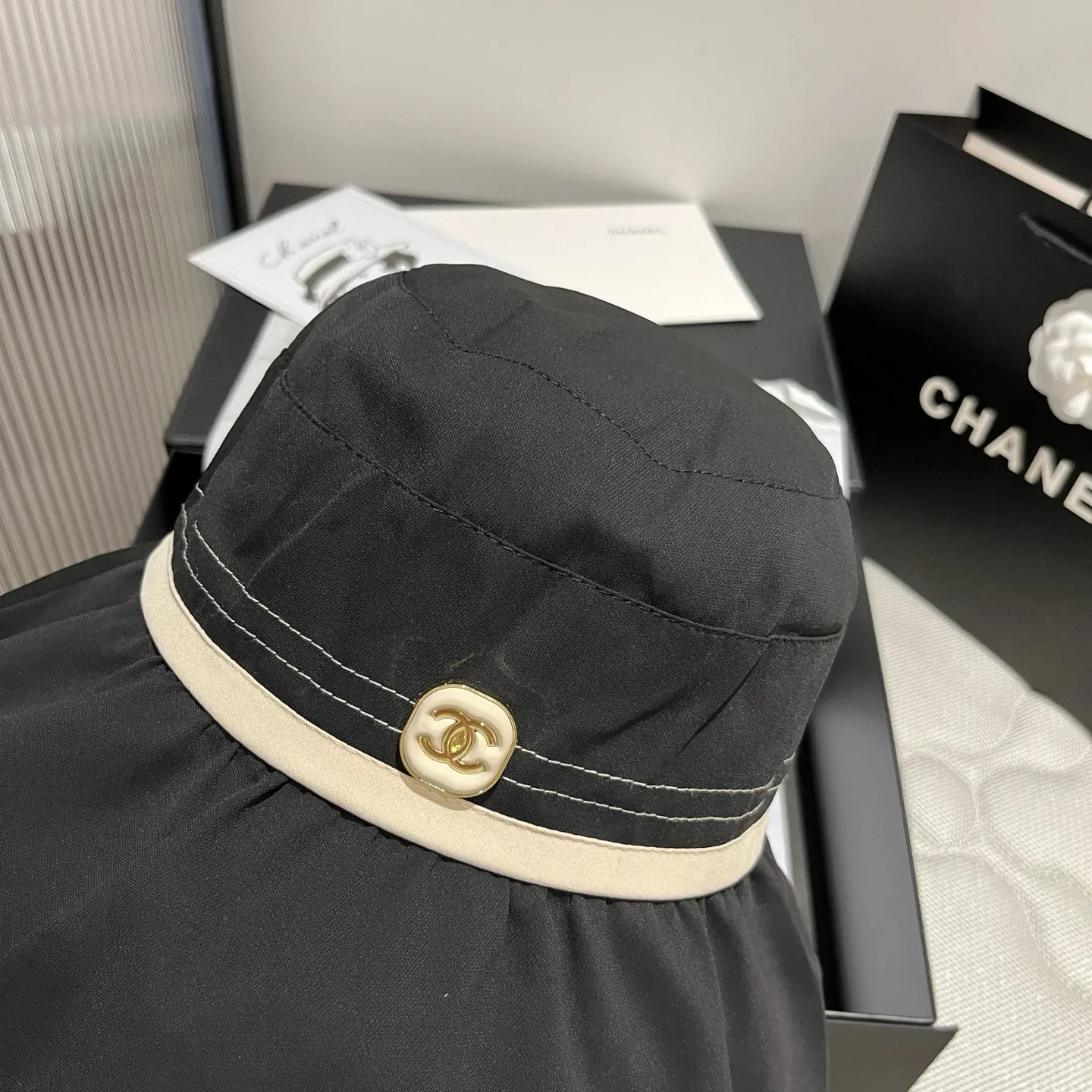 💰100¥ Chanel sunshade bucket hat, foldable, head circumference 57cm