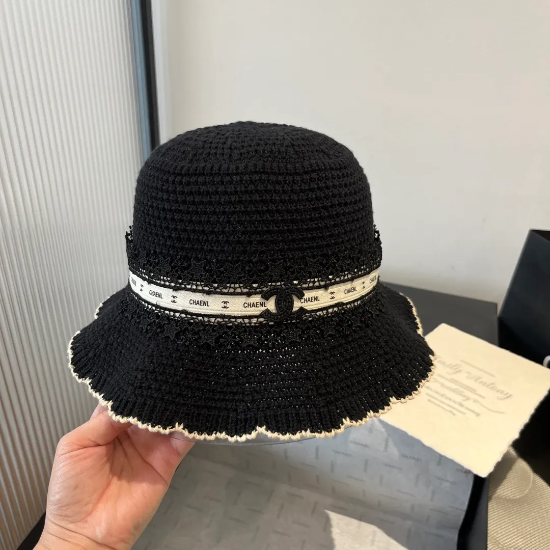 💰100¥ Chanel knitted handhook bucket hat, wavy edge top hat, head circumference 57cm
