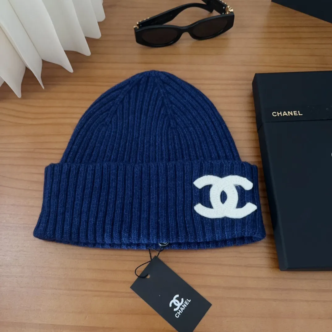 💰70 Chanel official website releases CHANEL small and popular knitted hat! Xiaohongshu’s new product is released, it’s so 🉑️, high-elastic fabric, classic colors, same style for men and women.