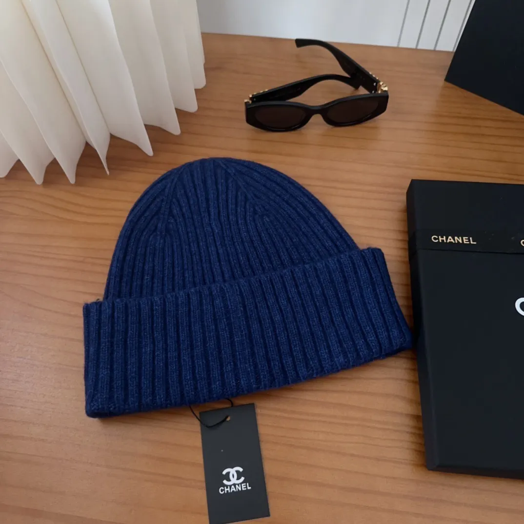💰70 Chanel official website releases CHANEL small and popular knitted hat! Xiaohongshu’s new product is released, it’s so 🉑️, high-elastic fabric, classic colors, same style for men and women.