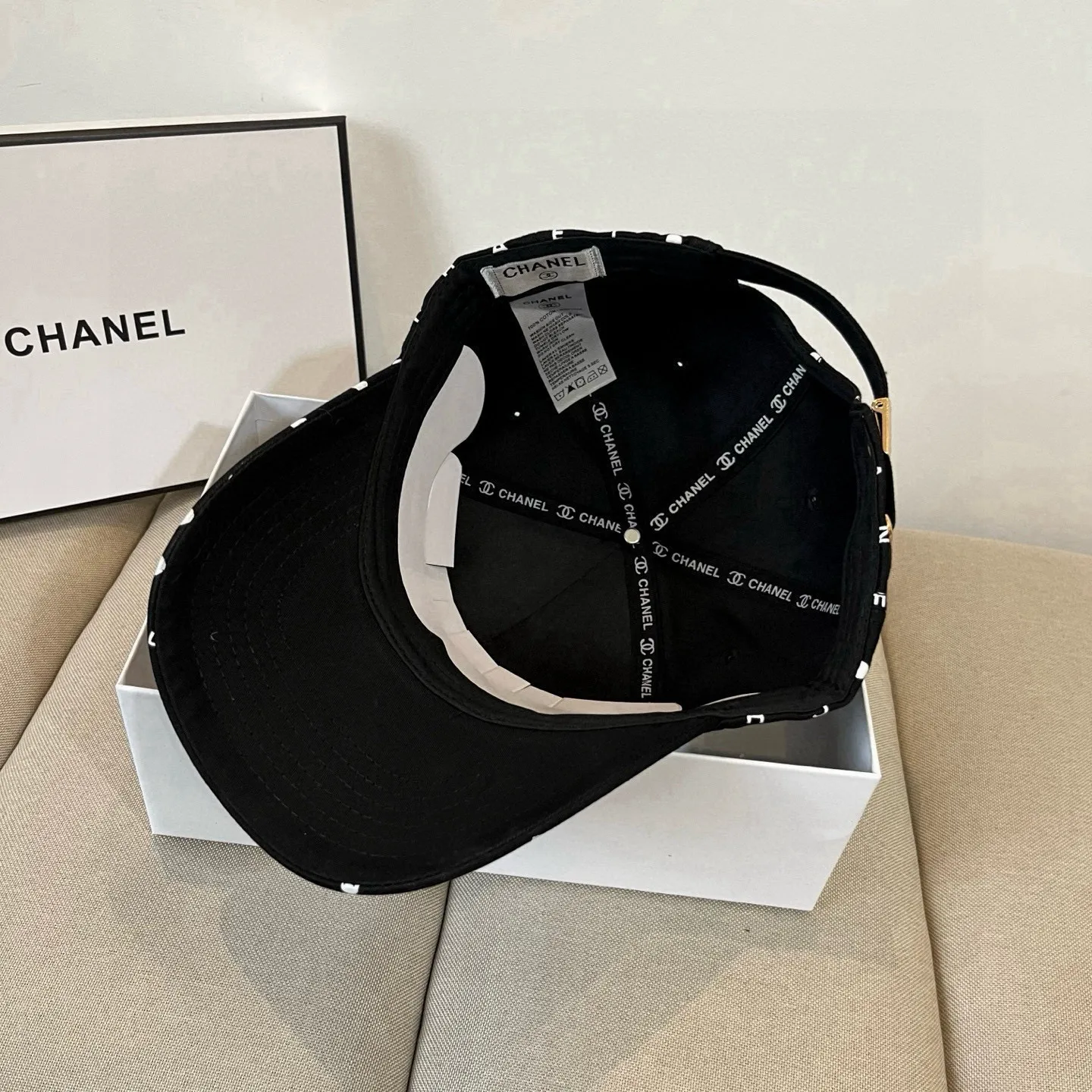 P70 CHANEL Chanel 2025 new small fragrance style big-name baseball cap, counter classic style, unisex, head circumference 57, four colors available