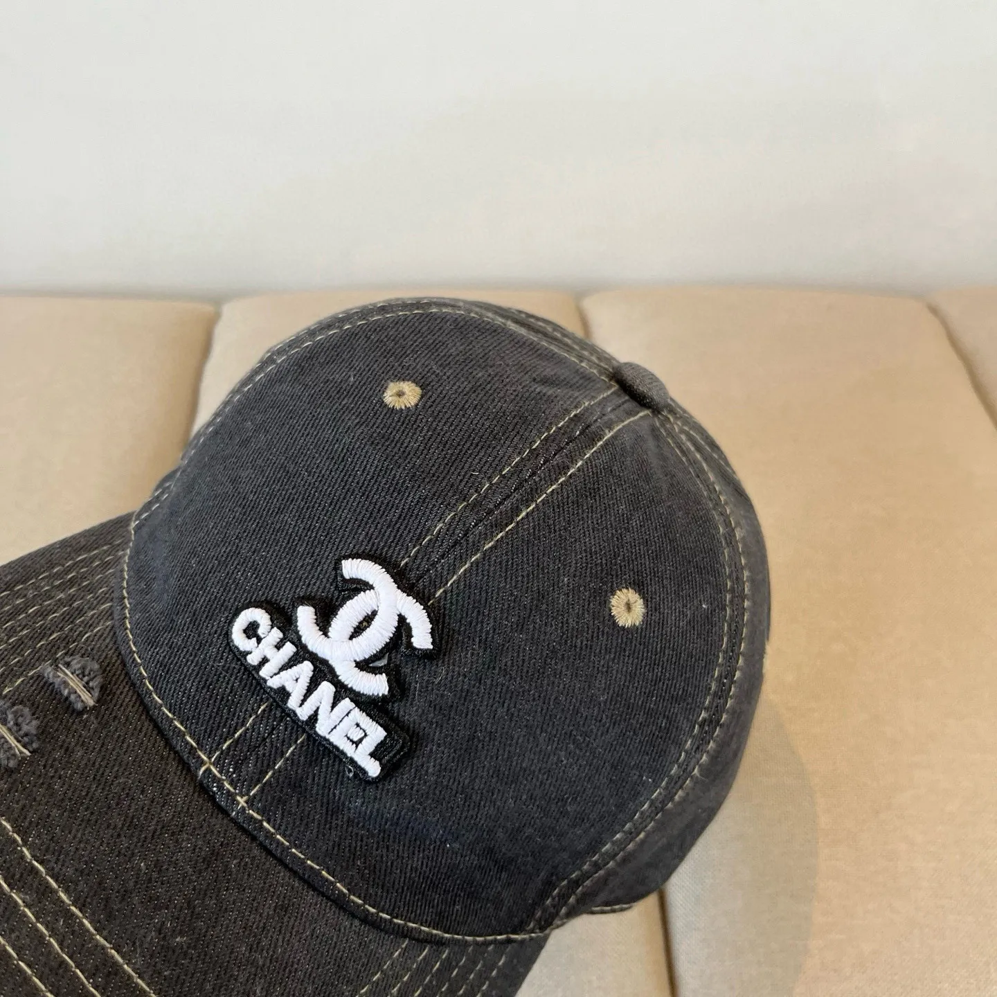 P60💰Chanel CHANEL new baseball cap, Xiaoxiang classic and simple, fashionable and casual design, popular new product