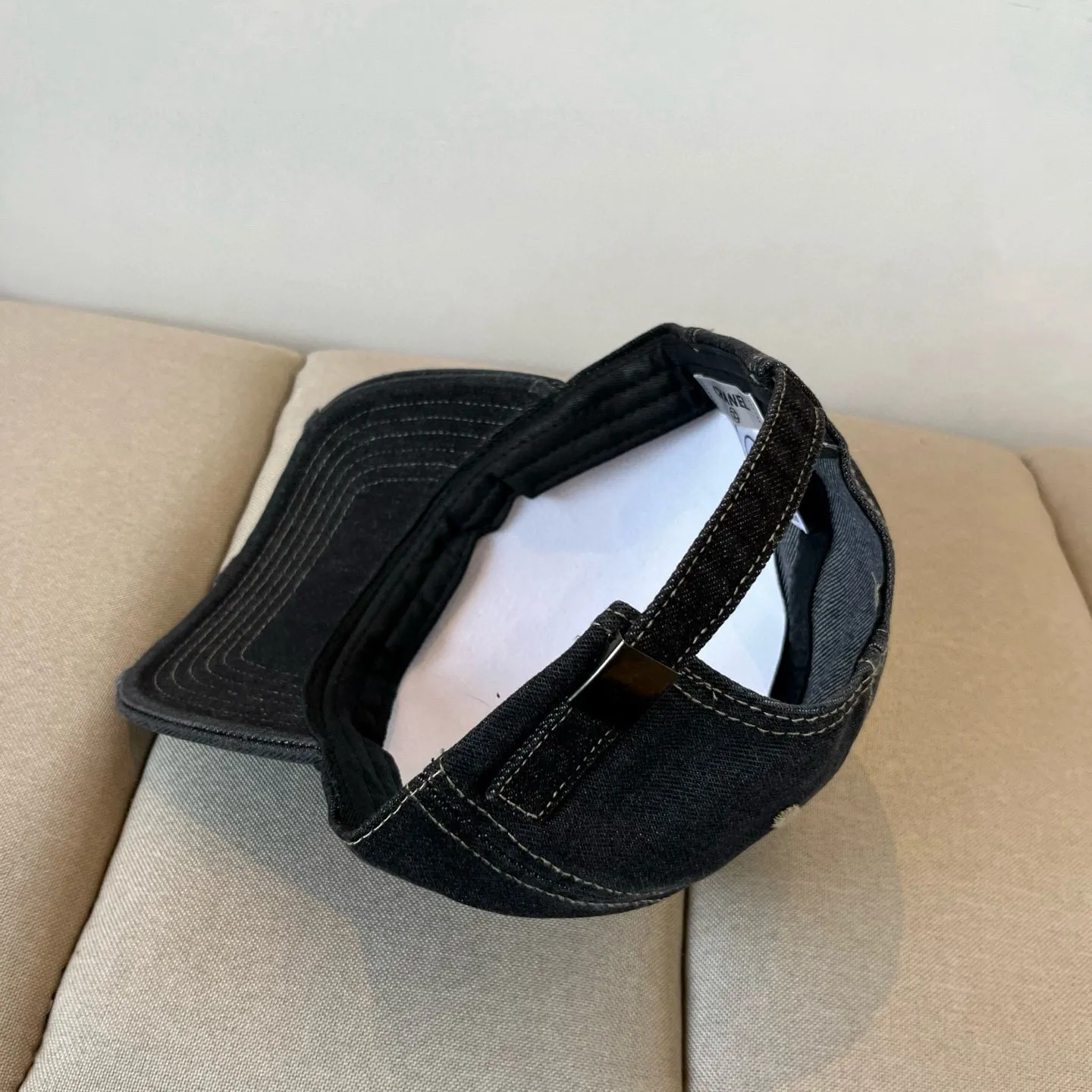P60💰Chanel CHANEL new baseball cap, Xiaoxiang classic and simple, fashionable and casual design, popular new product