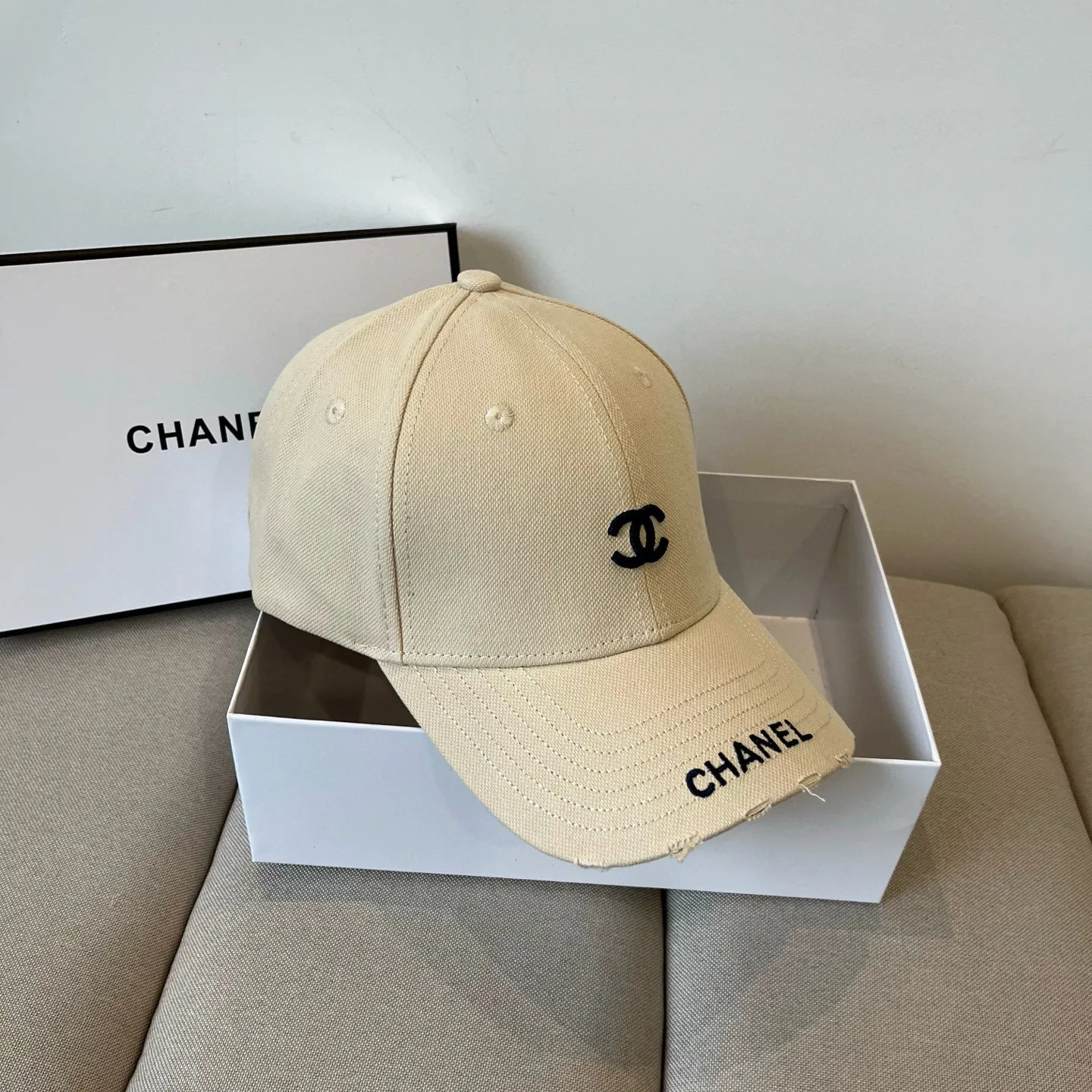 P50 💰Chanel CHANEL new baseball cap, Xiaoxiang classic and simple, fashionable and casual design, popular new product