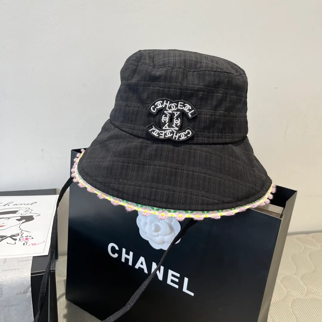 💰100¥ Chanel bucket hat, head circumference 57cm