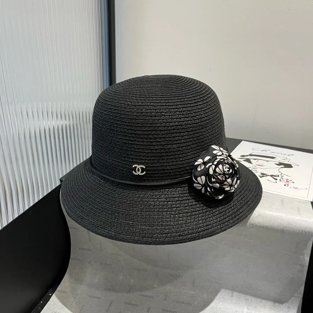 💰150¥ Chanel new top hat, original small basin hat, straw hat, head circumference 57cm