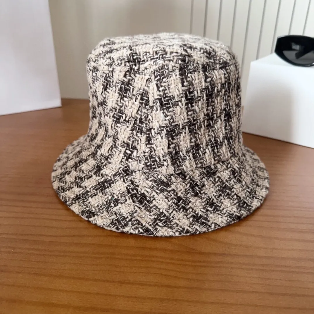 💰70 Chanel CHANEL new fisherman hat, classic and simple Xiaoxiang logo, fashionable and casual design, popular new product
