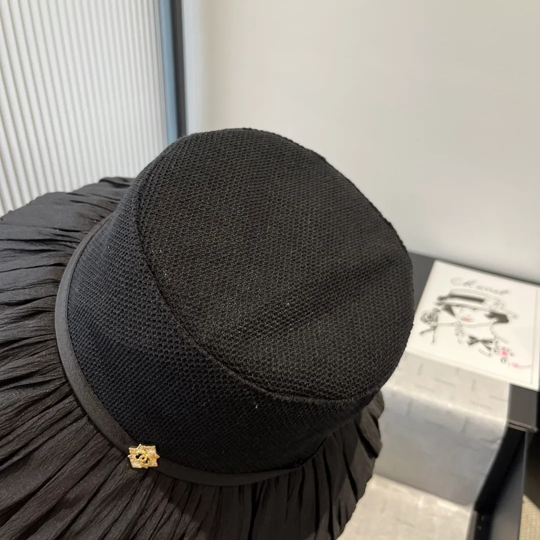 💰120¥ Chanel new lantern hat, sun hat, foldable, head circumference 57cm