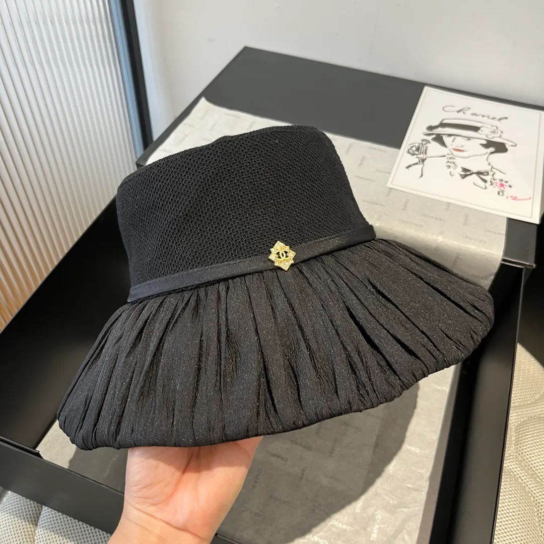 💰120¥ Chanel new lantern hat, sun hat, foldable, head circumference 57cm