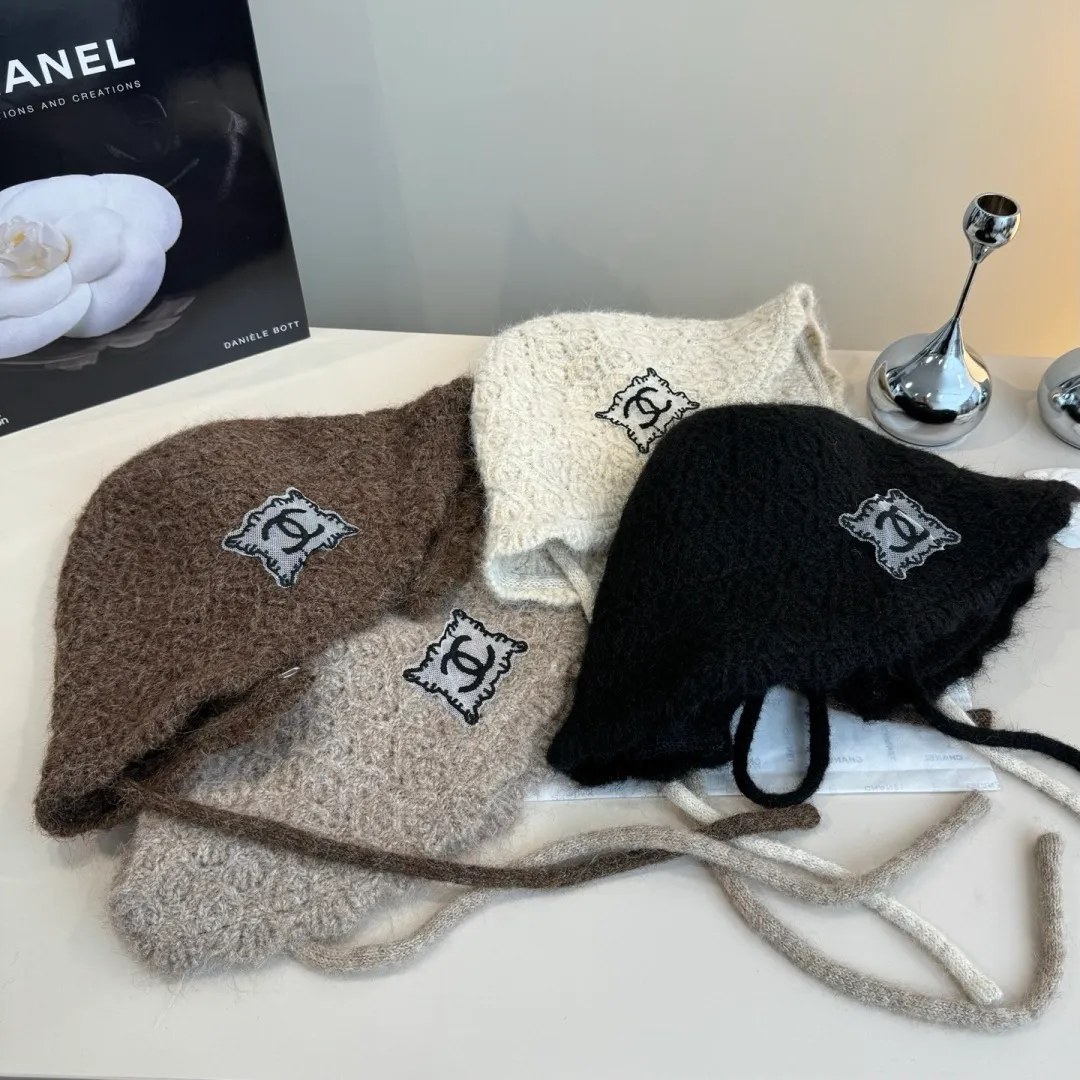 💰100¥ Chanel new knitted bucket hat, head circumference 57cm
