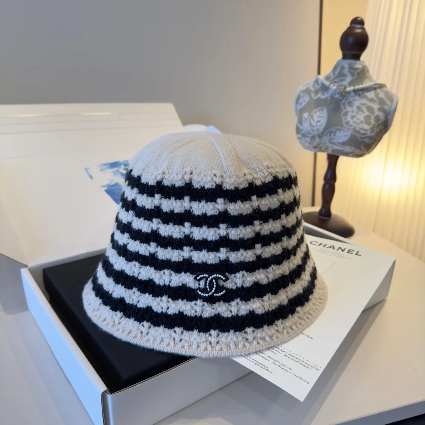 💰60¥ Chanel new knitted wool hat, 100% wool fabric