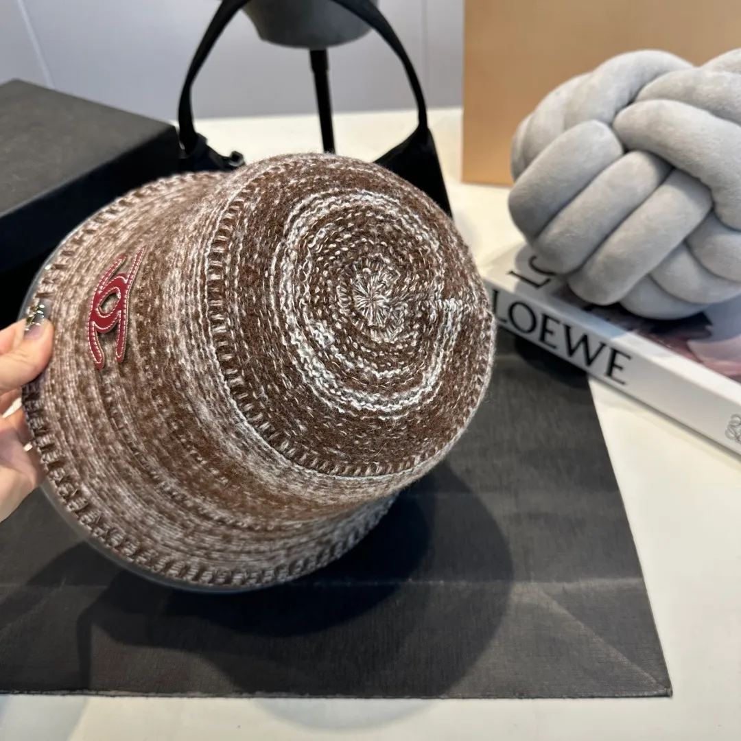 P60 CHANEL Chanel 2025 autumn and winter new style wool cashmere bucket hat, 🔆Quality goddess style ~ a must-have for going out on the street