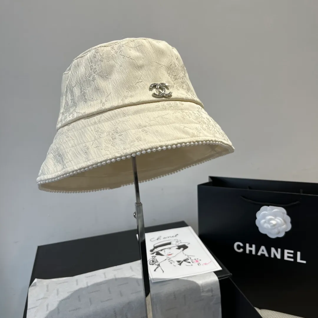 💰100¥ Chanel bucket hat, head circumference 57cm
