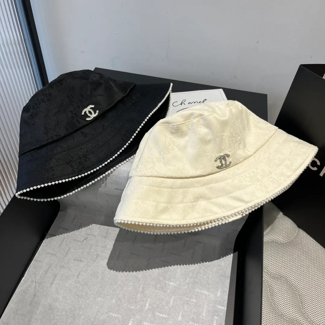 💰100¥ Chanel bucket hat, head circumference 57cm