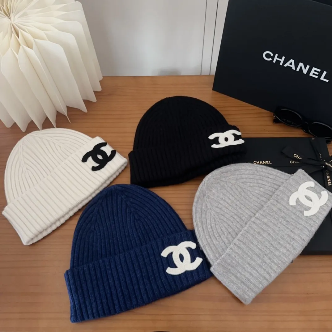 💰70 Chanel official website releases CHANEL small and popular knitted hat! Xiaohongshu’s new product is released, it’s so 🉑️, high-elastic fabric, classic colors, same style for men and women.