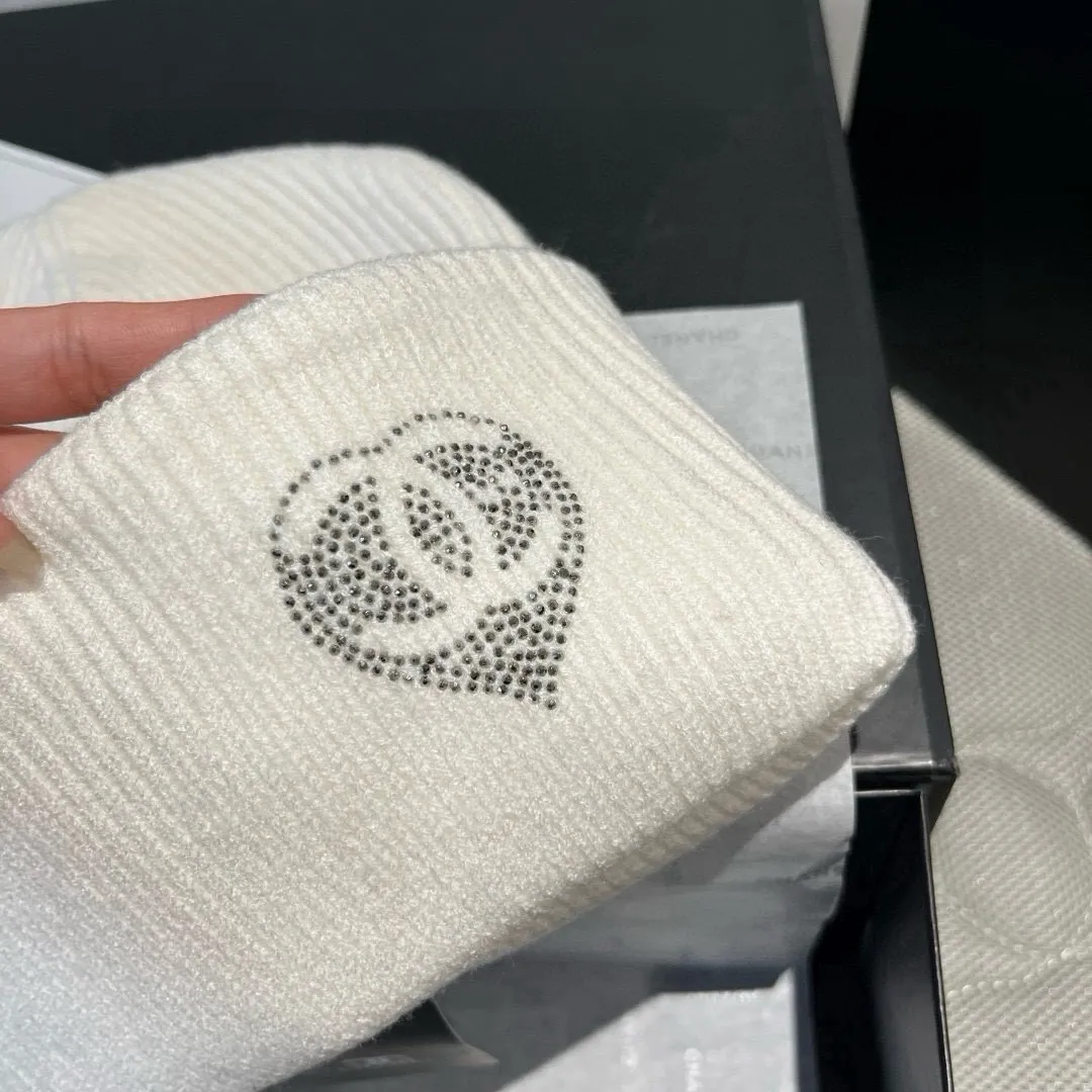 💰70¥ Chanel knitted beanie