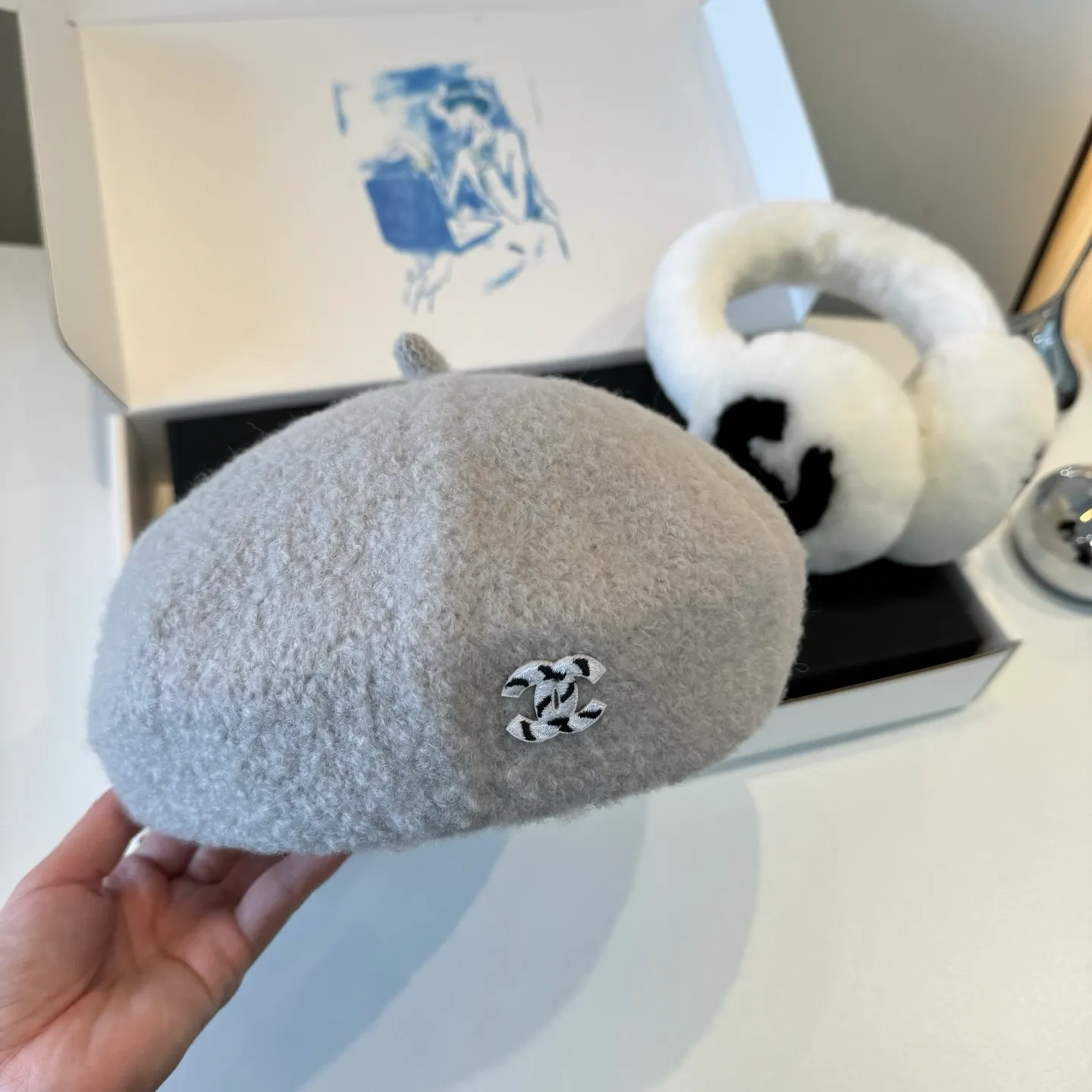 💰100¥ Chanel new cashmere beret, head circumference 57cm