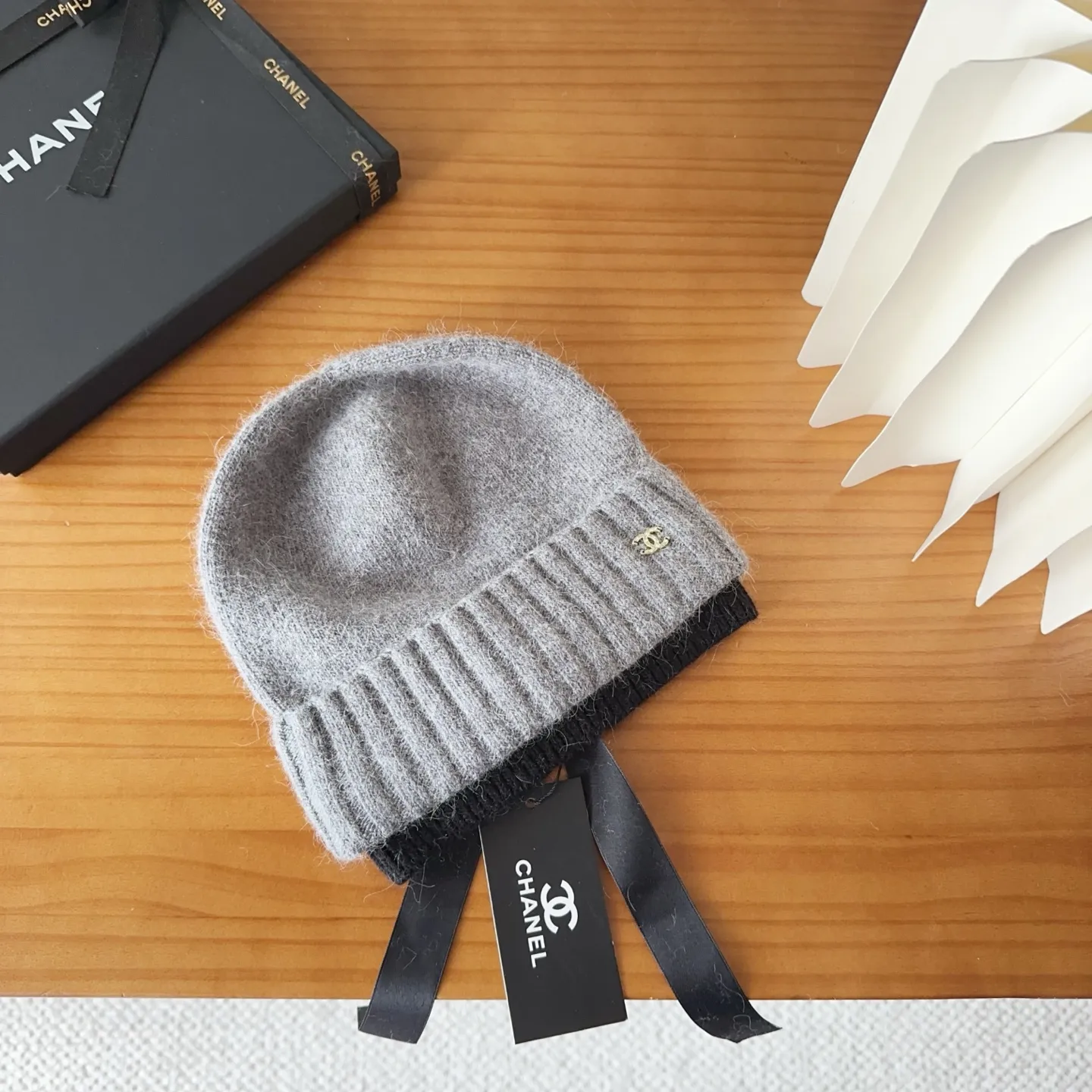 💰84 Chanel official website releases CHANEL small and popular knitted hat! Xiaohongshu’s new product is released, it’s so 🉑️, high-elastic fabric, classic colors, same style for men and women.
