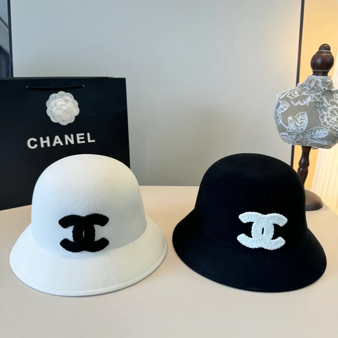 💰190¥ White Chanel basin hat, 100% wool fabric 🦙%, head circumference 57cm