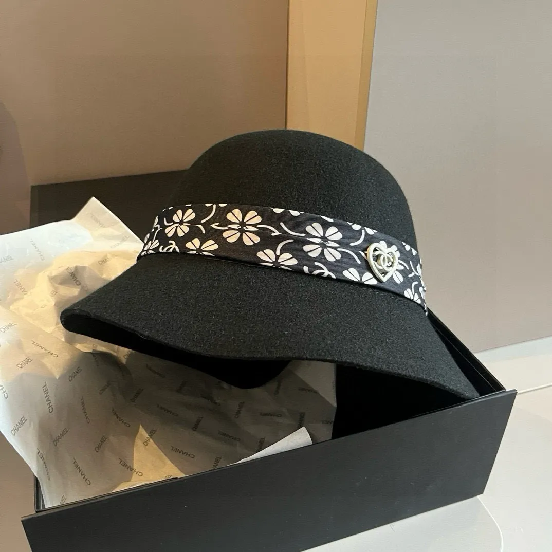 💰150¥ Chanel wool basin hat