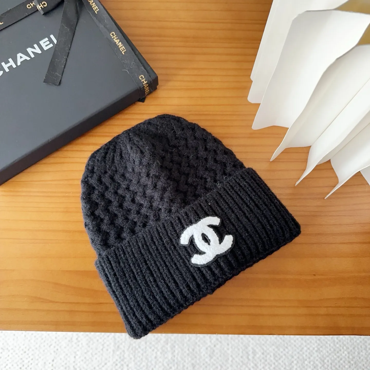 💰54 Chanel official website releases CHANEL small and popular knitted hat! Xiaohongshu’s new product is released, it’s so 🉑️, high-elastic fabric, classic colors, same style for men and women.
