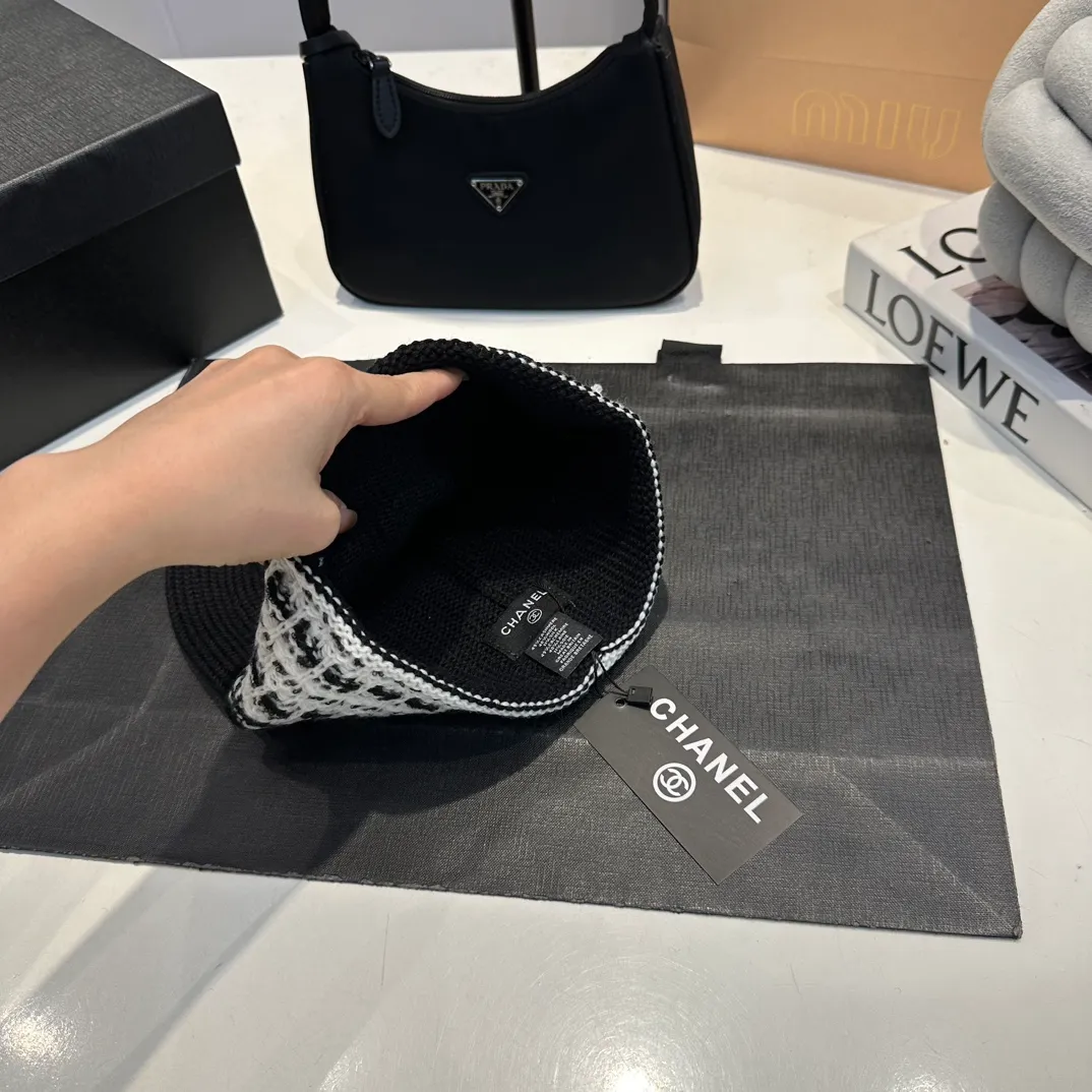 P70 Chanel Chanel new wool hat