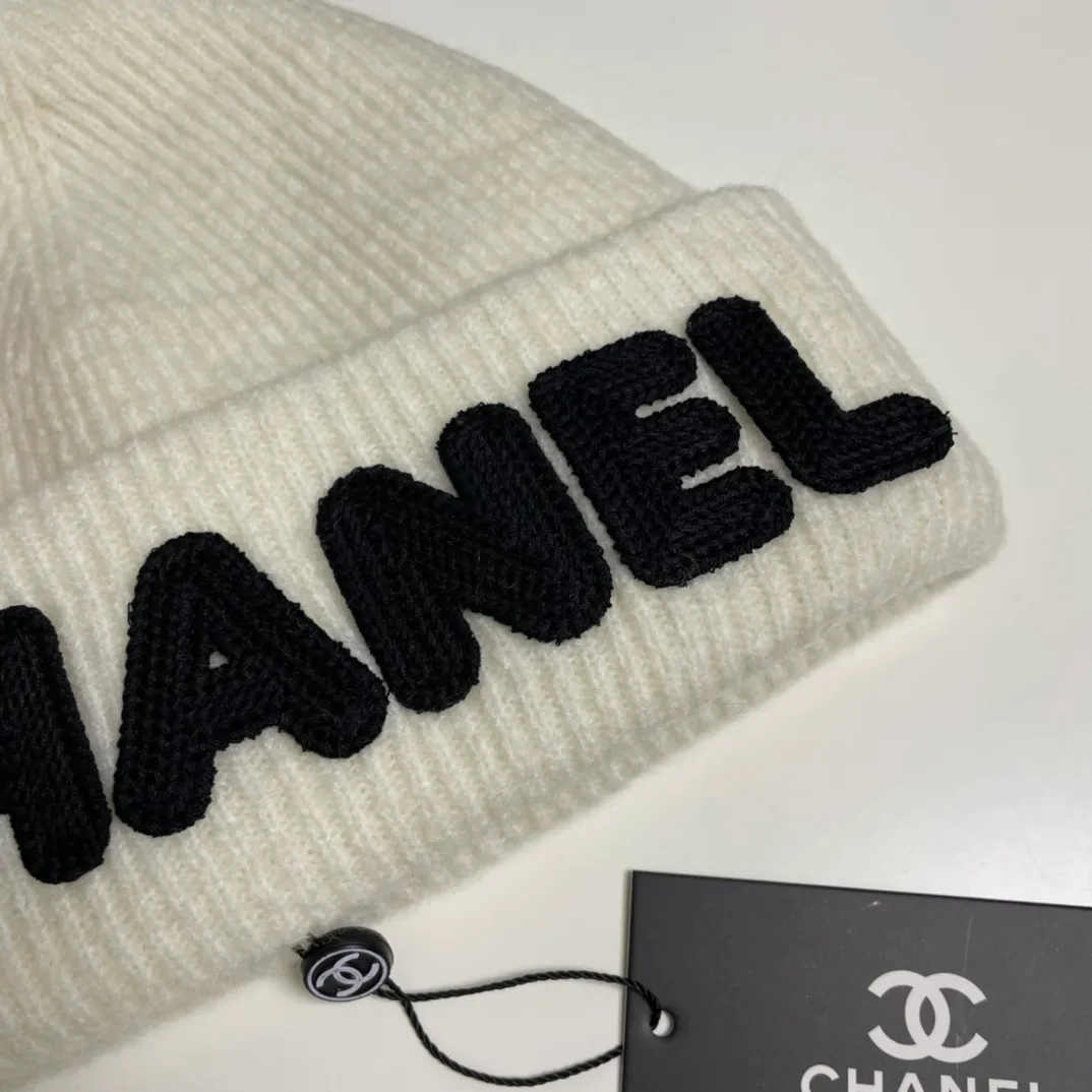 P66 comes with dust bag 🌺 [CHANEL] New wool knitted hat, Xiaohongshu, recommended by major Internet celebrities! Thicker and warmer, fashionable and popular🌸First-class texture, the best brand for keeping warm in autumn and winter, order now, limited quantity available
