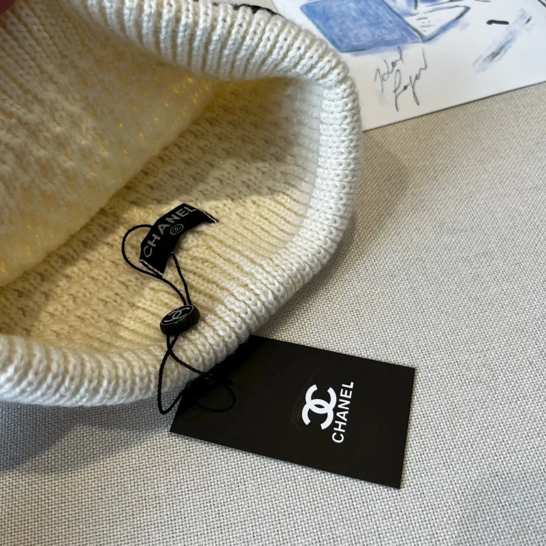 💰70¥ Chanel knitted beanie