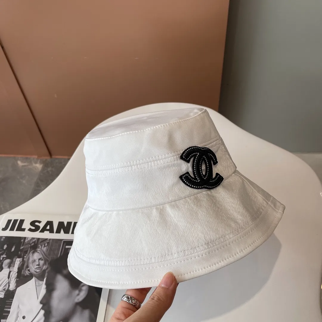 P60 comes with dust bag CHANEL Chanel Little Red Book best-selling model! Autumn and winter original baseball cap, fisherman hat, 2022 counter best-selling model, pure cotton lining, light and breathable. Perfect version, accurate alignment, original quality, exclusive physical shooting