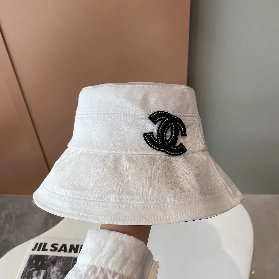 P60 comes with dust bag CHANEL Chanel Little Red Book best-selling model! Autumn and winter original baseball cap, fisherman hat, 2022 counter best-selling model, pure cotton lining, light and breathable. Perfect version, accurate alignment, original quality, exclusive physical shooting