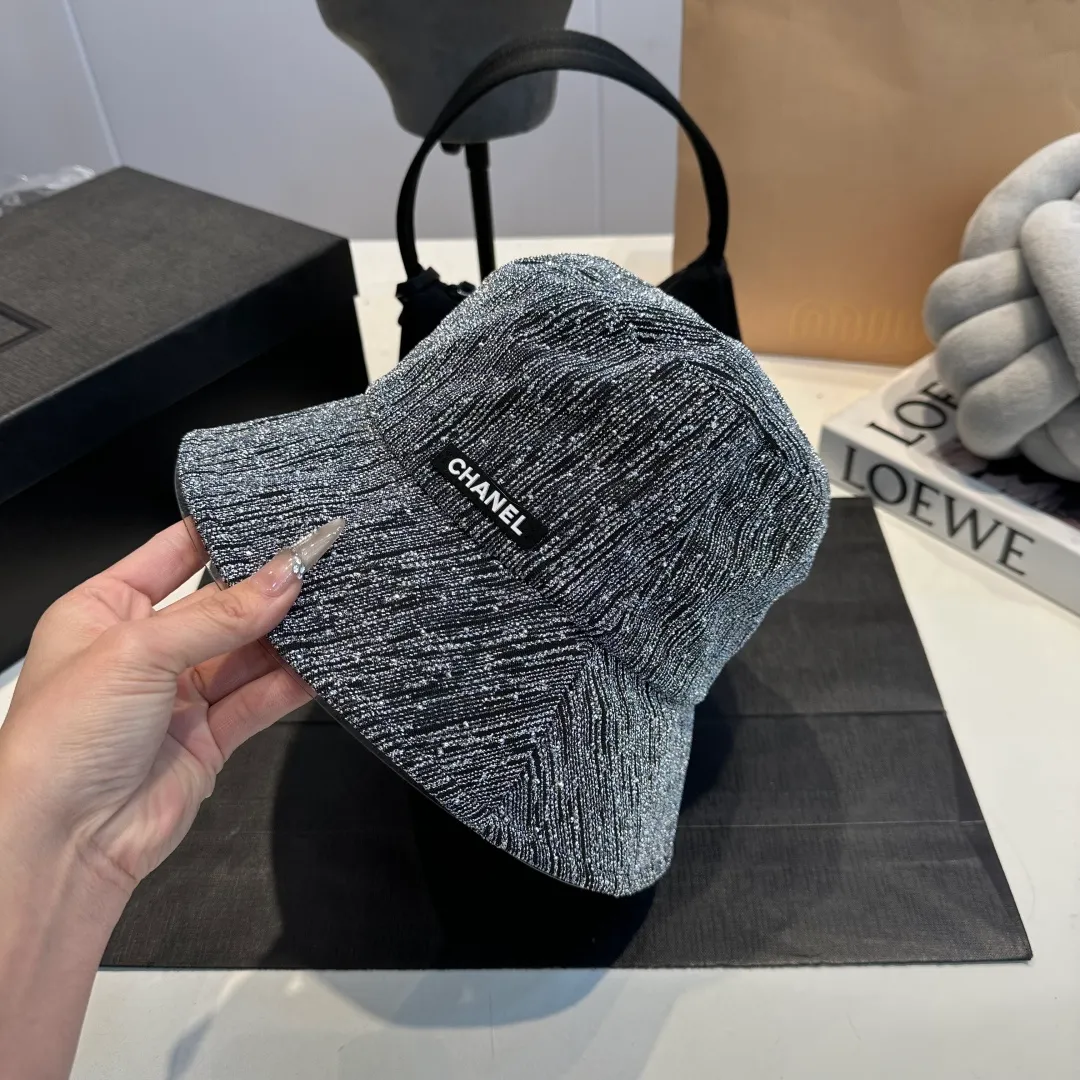 P60 Chanel large brim bucket hat, canvas hat, simple internet celebrity style, head circumference 57cm