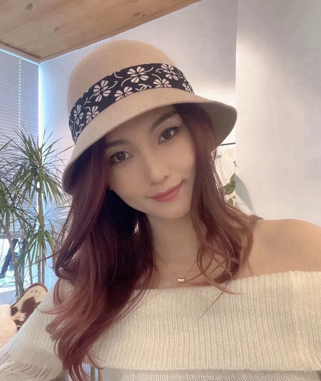 💰150¥ Chanel wool basin hat