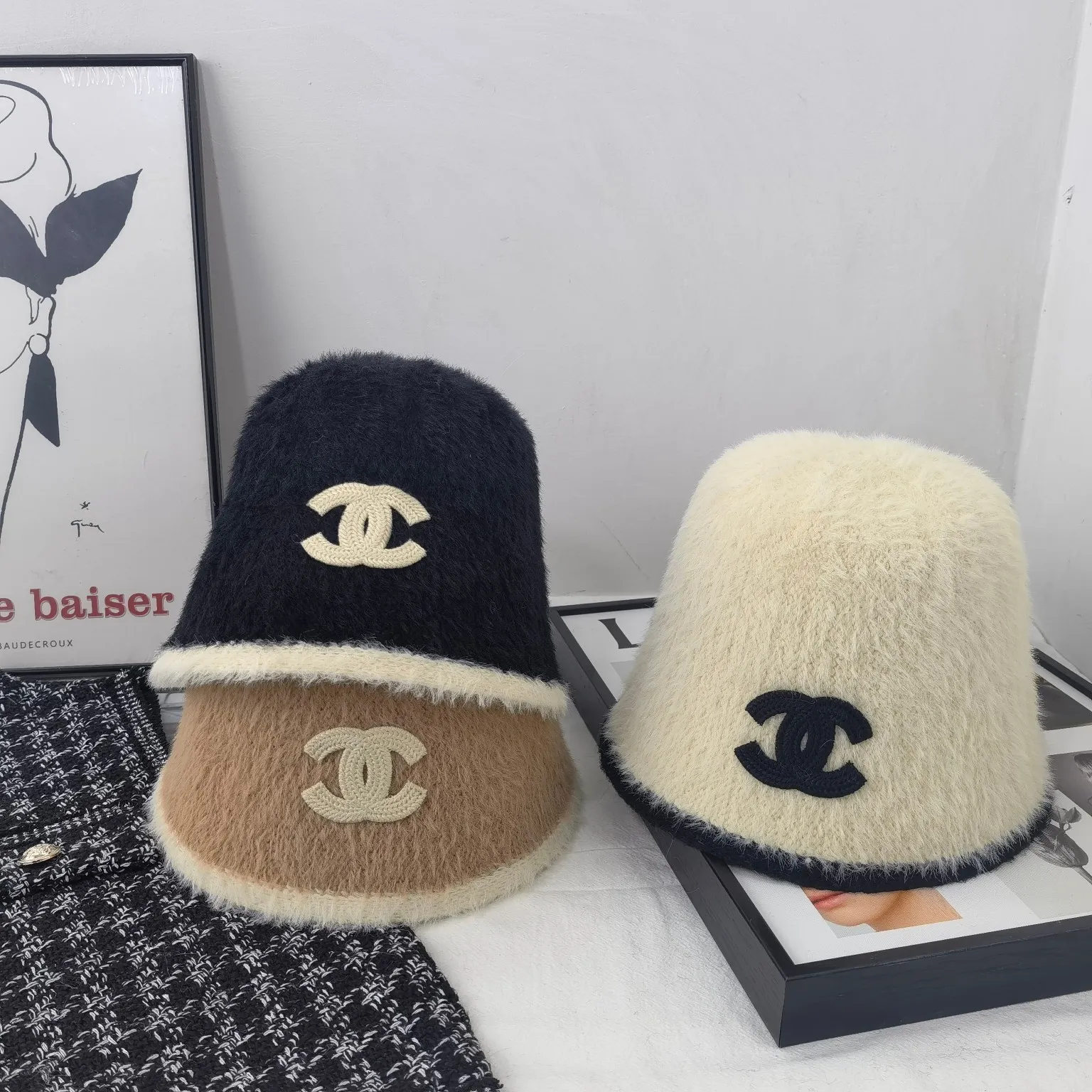 Special 🉐60💛 Comes with dust bag [CHANEL Chanel] 2022 autumn and winter new plush color-blocked bucket hat, small fragrance and big brand are out on the street, a must-have in autumn and winter