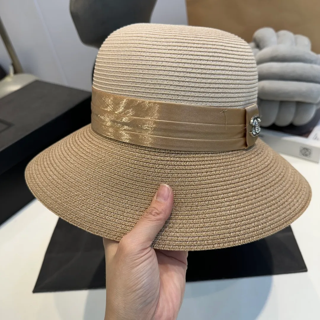 P150 Chanel Chanel bohemian style straw hat, sun hat, head circumference 57cm