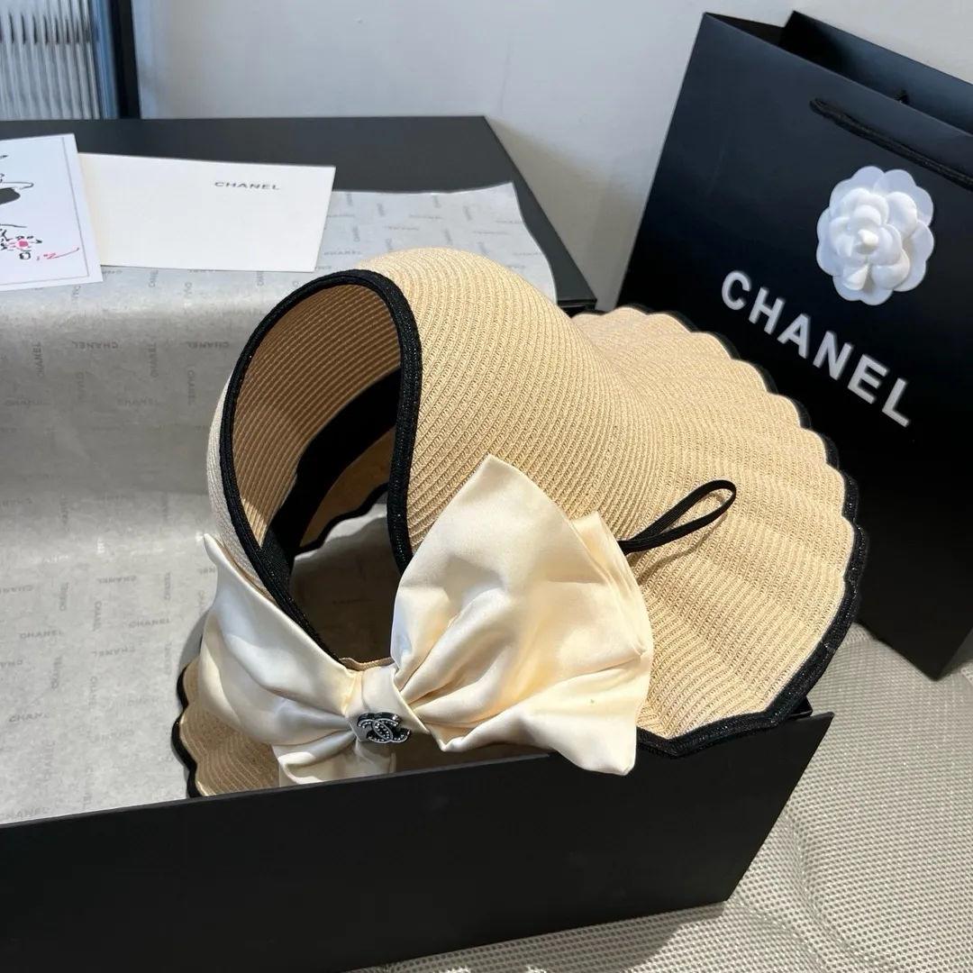 💰160¥ Chanel wavy edge empty top straw hat, head circumference 57cm