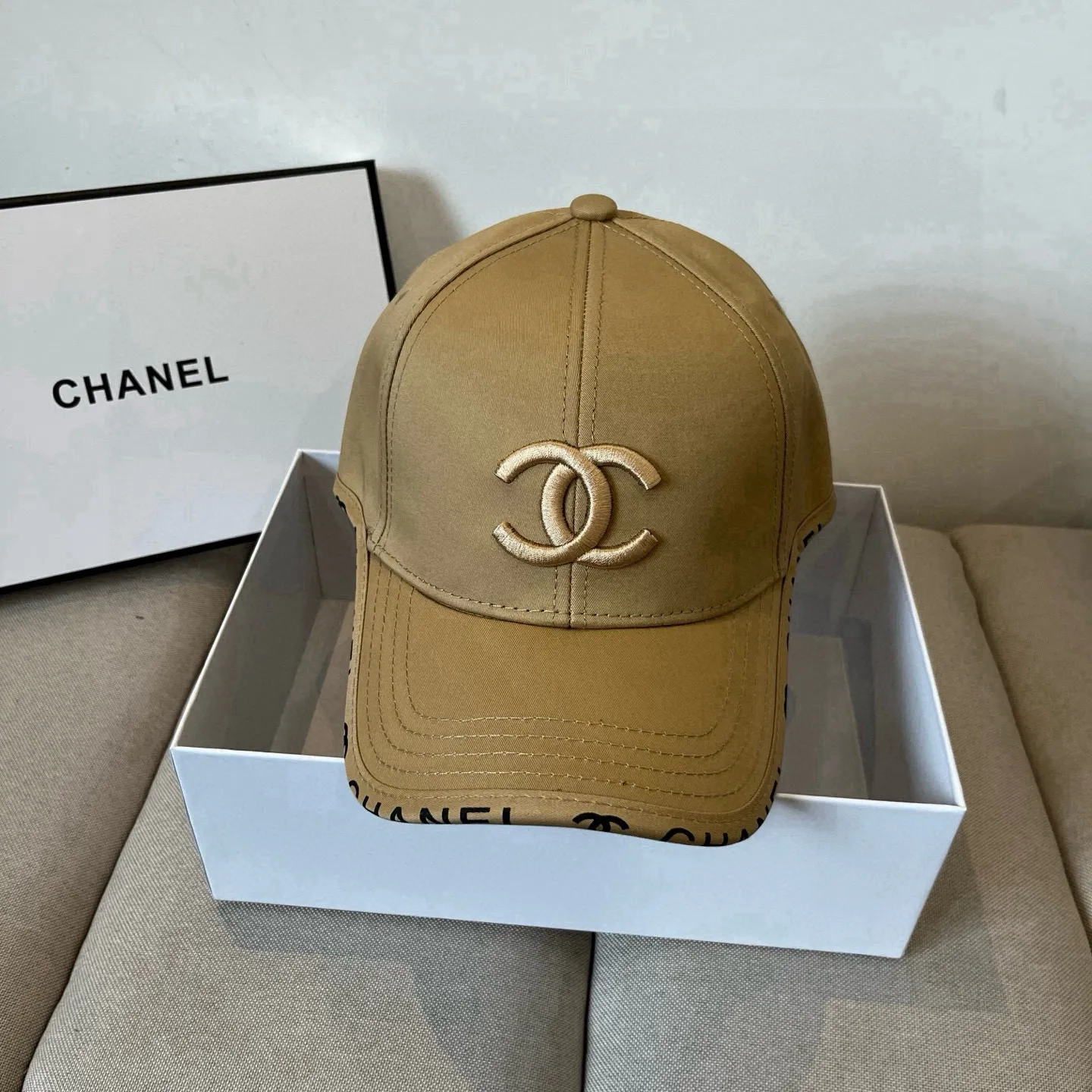 P60 CHANEL new baseball cap, Xiaoxiang classic and simple, fashionable and casual design, popular new product