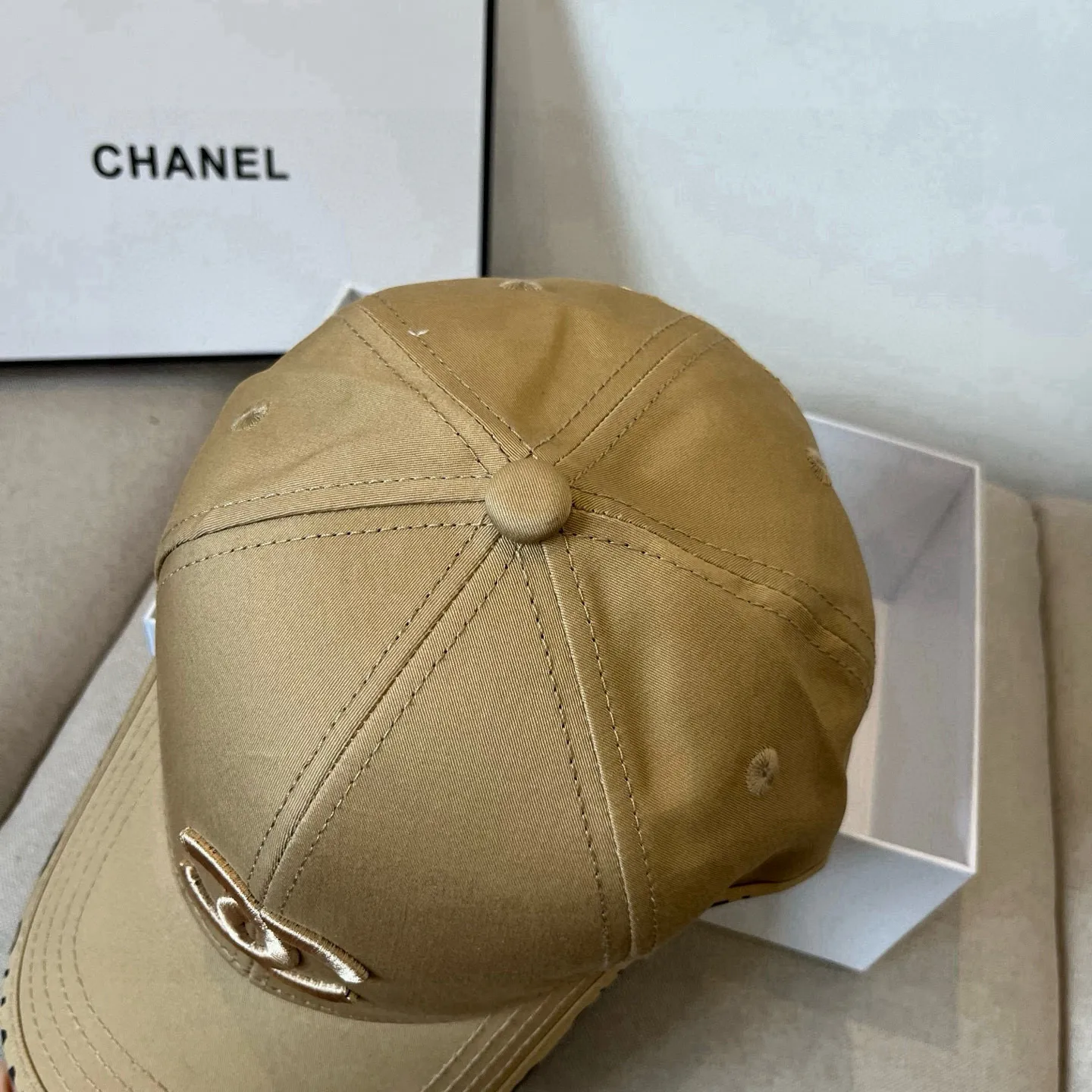 P60 CHANEL new baseball cap, Xiaoxiang classic and simple, fashionable and casual design, popular new product