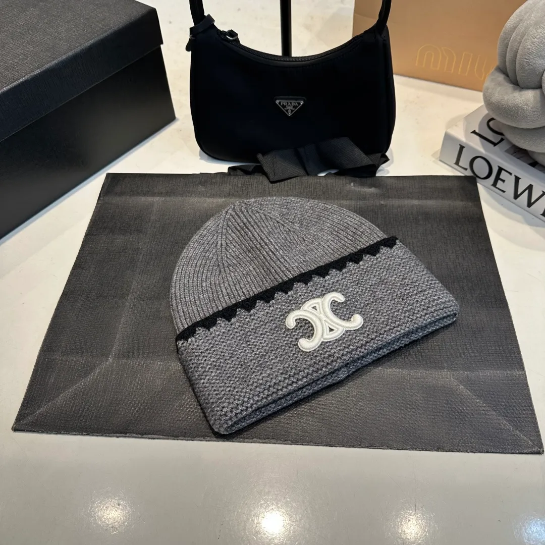P50 Cha.nel Chanel knitted beanie
