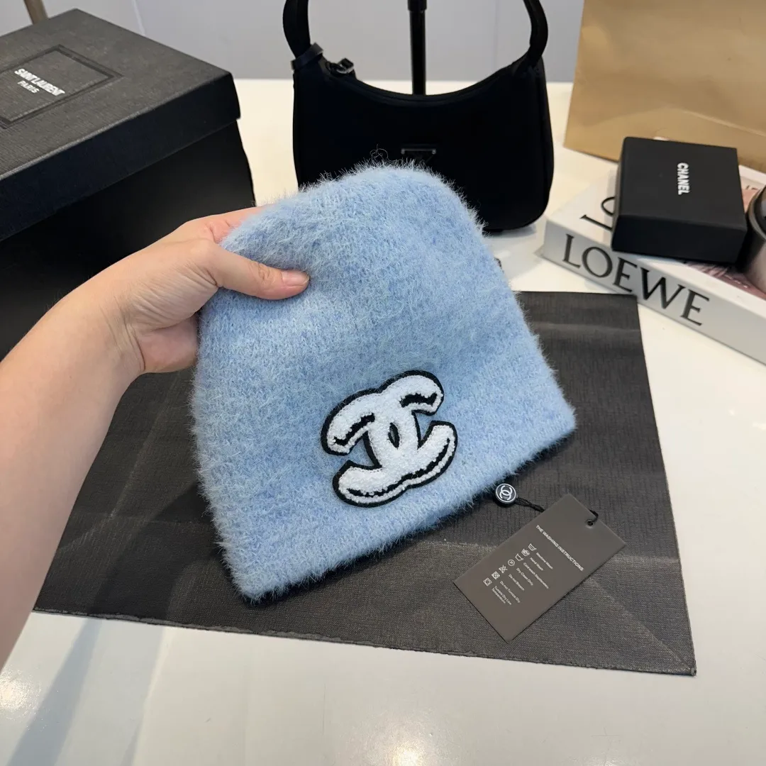 P60 Chanel Chanel 25 autumn and winter new knitted cold hat woven pattern wool knitted beanie