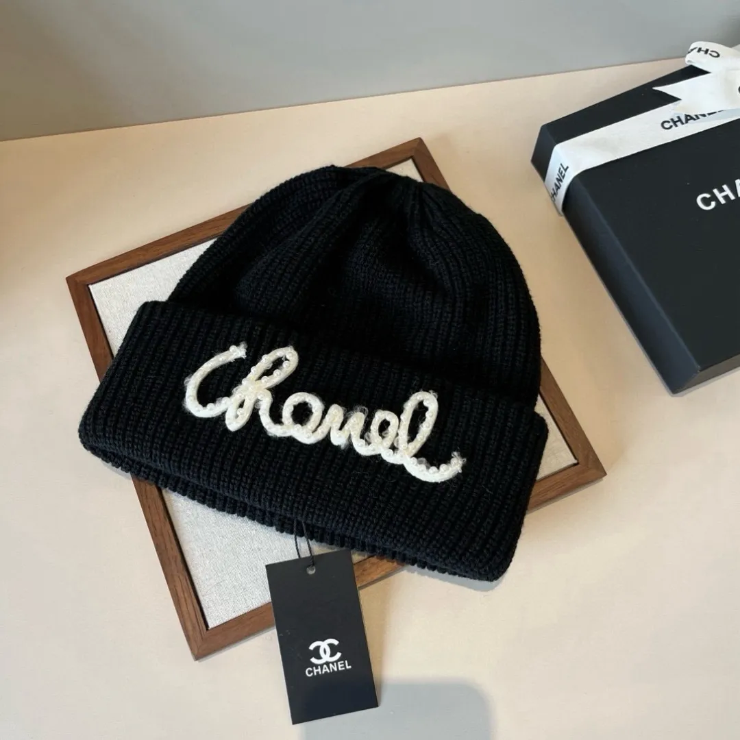 💰70¥ Chanel knitted beanie