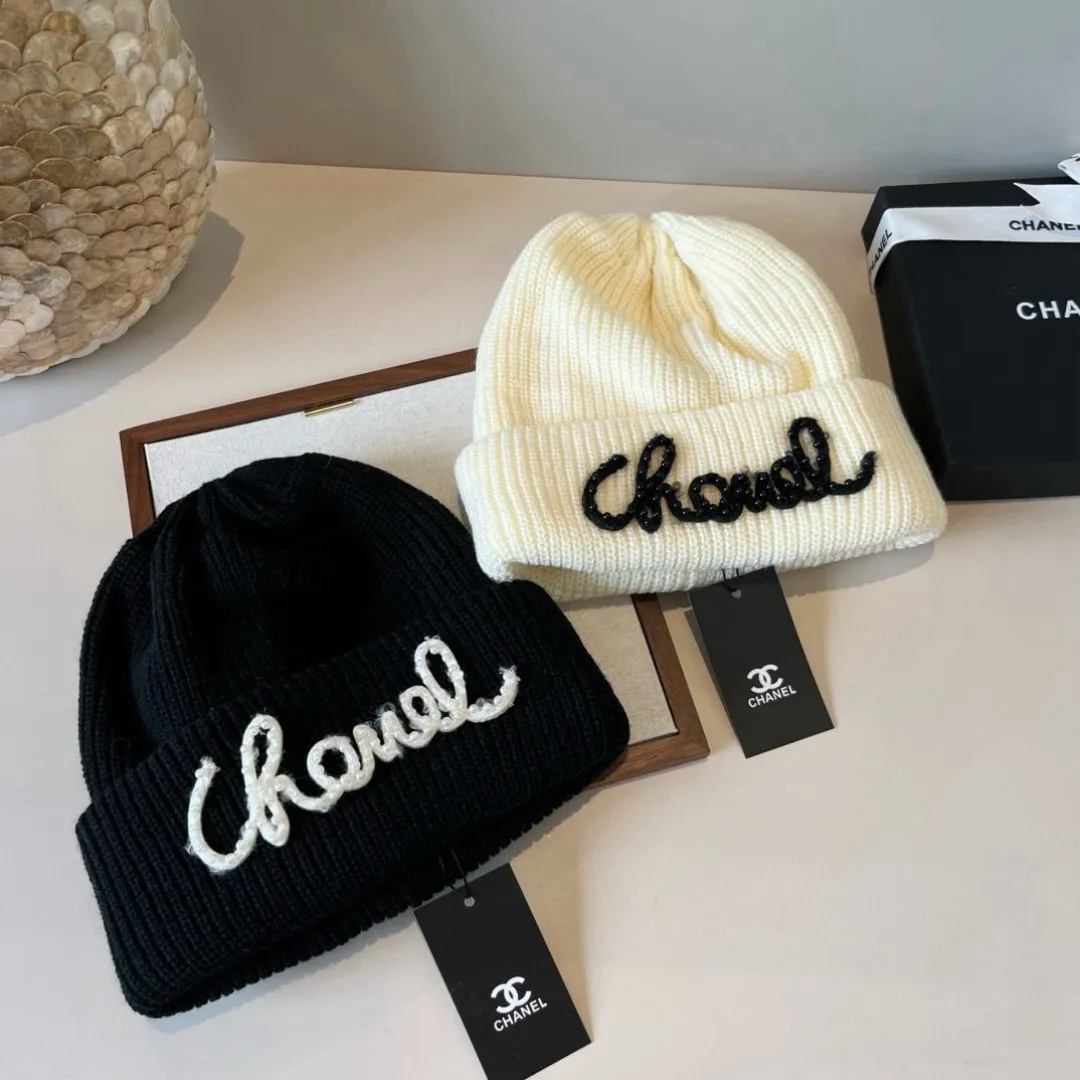 💰70¥ Chanel knitted beanie