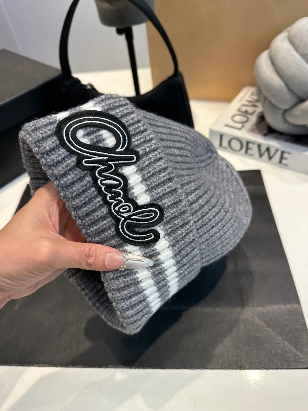 P50 Chanel CHANEL new wool hat, Xiaoxiang is classic and simple, fashionable and casual design, popular new product