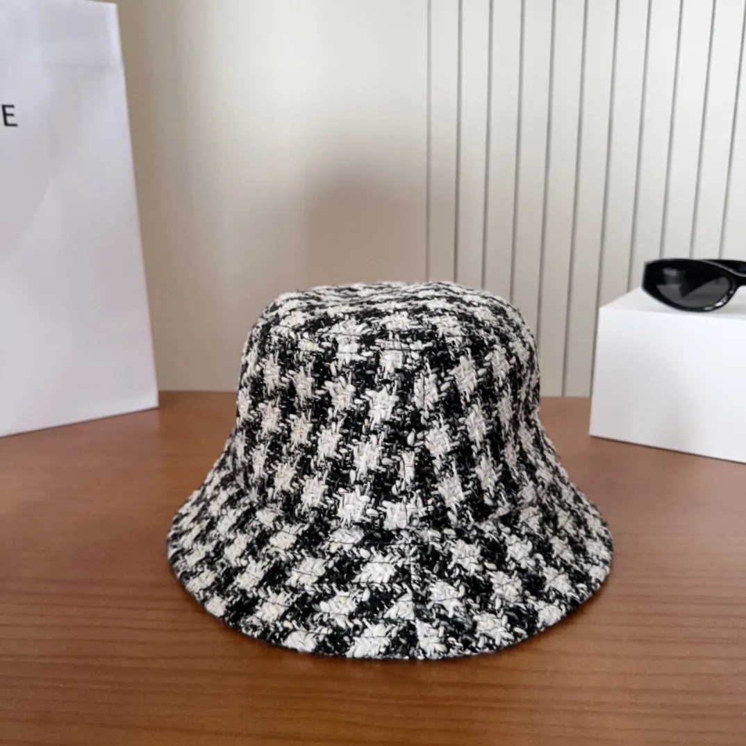 💰70 Chanel CHANEL new fisherman hat, classic and simple Xiaoxiang logo, fashionable and casual design, popular new product