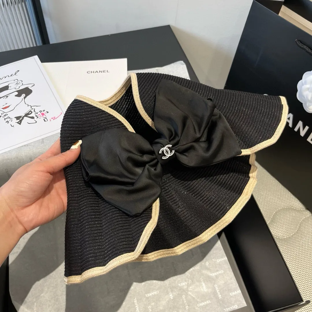 💰160¥ Chanel wavy edge empty top straw hat, head circumference 57cm