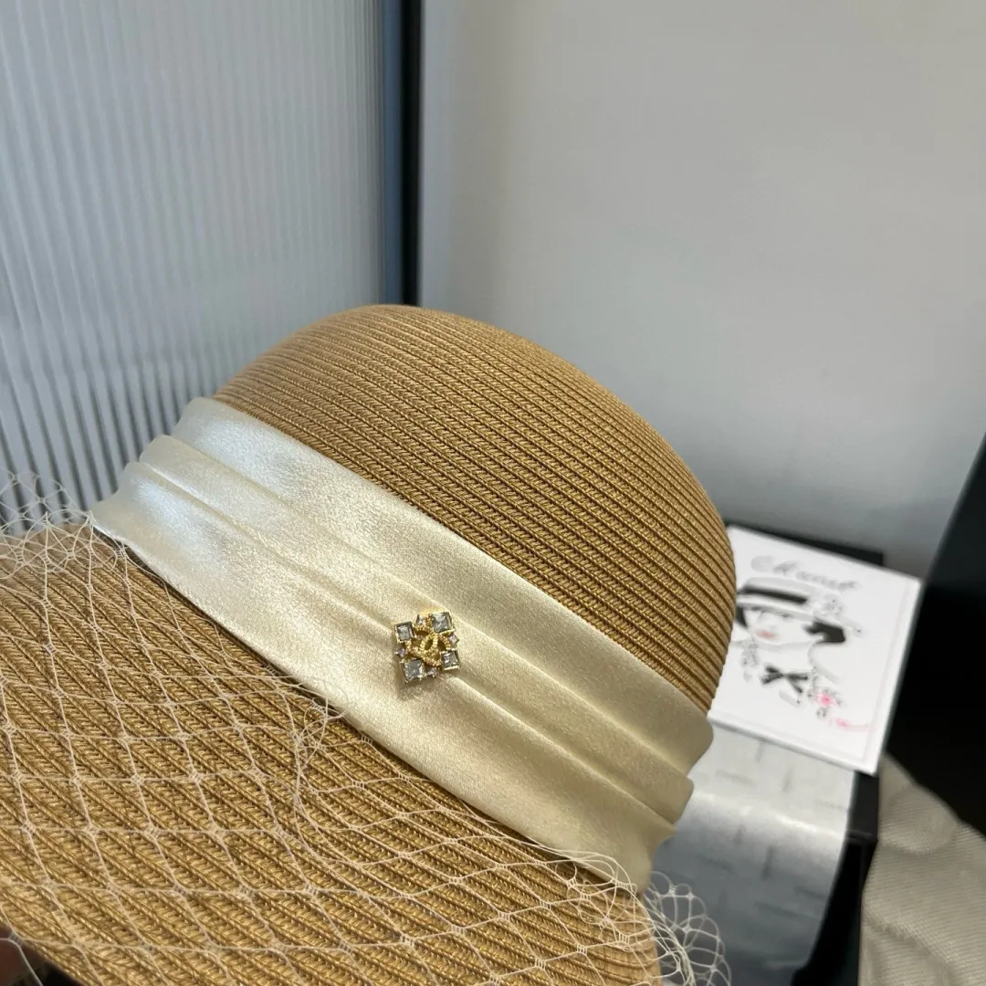 💰170¥ Chanel mesh basin hat, made of high-grade PP straw, head circumference 57cm