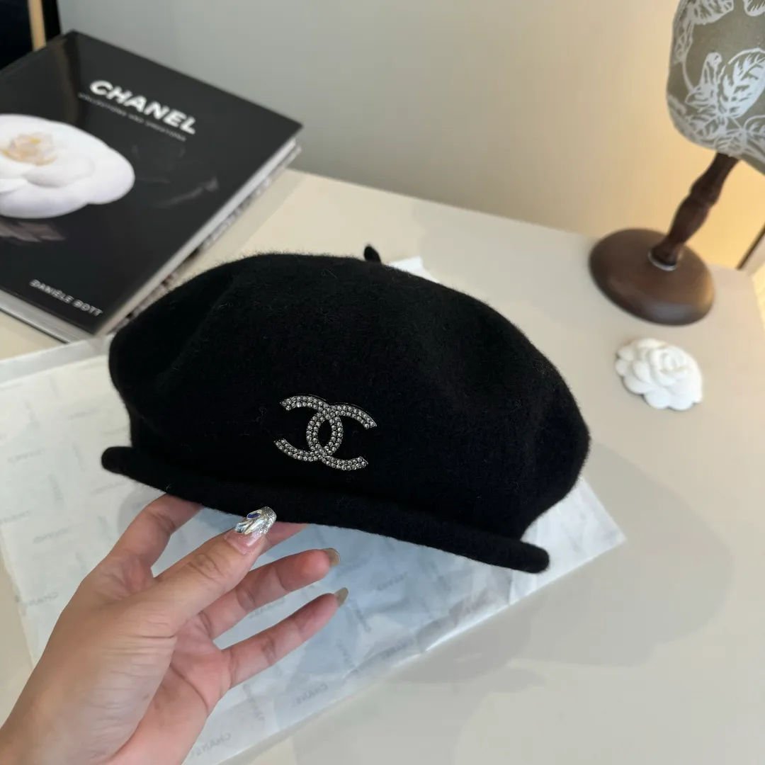 💰120¥ Chanel wool beret, pumpkin hat, 100% wool🦙 fabric, head circumference 57cm