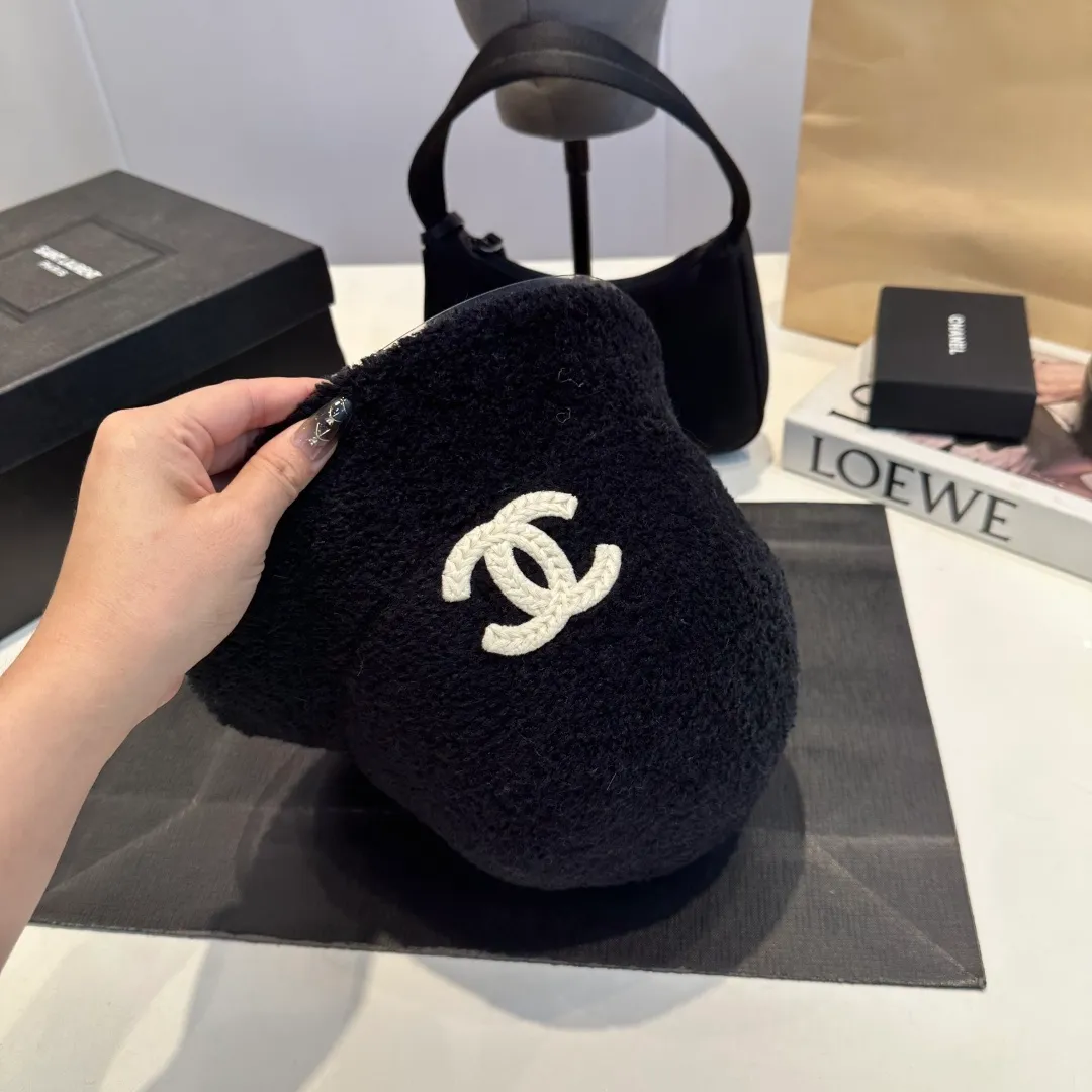 P100 Chanel new bucket hat, head circumference 57cm