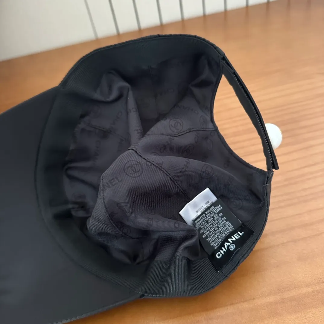 💰70 CHANEL new high-end baseball cap, Xiaoxiang logo is classic and simple, fashionable and casual design, popular new product